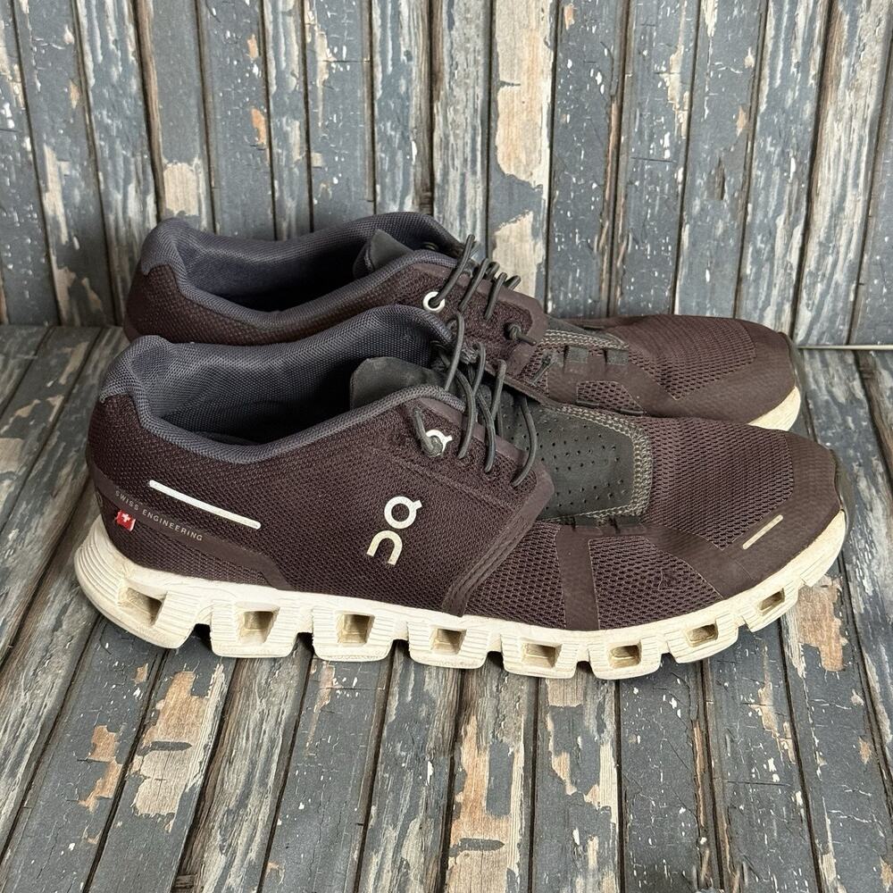 ON Cloud 5 Mulberry Purple Maroon Womens Size 9 Shoes lightweight Running